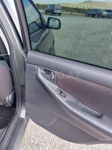 Toyota Corolla 2004, 250,000 km - 1.4 l - Sumqayıt