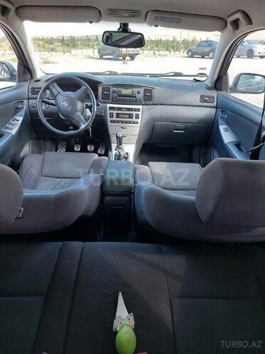 Toyota Corolla 2004, 250,000 km - 1.4 l - Sumqayıt