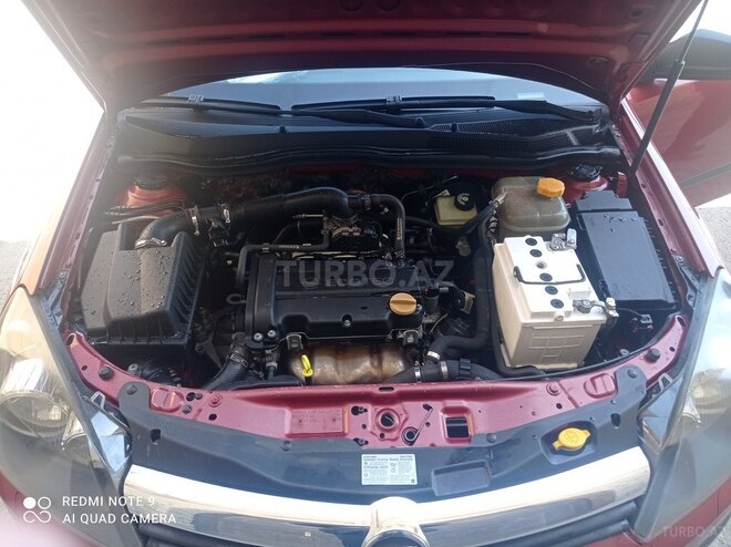 Opel Astra 2006, 207,000 km - 1.4 л - Bakı