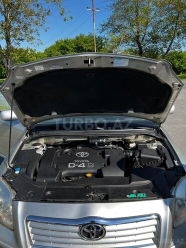 Toyota Avensis 2005, 218,950 km - 2.0 л - Zaqatala