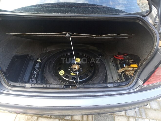 BMW 330 2000, 142,300 km - 3.0 l - Bakı