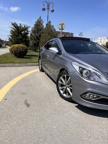 Hyundai Grandeur 2015, 188,700 km - 2.2 л - Bakı