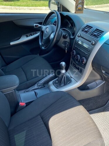 Toyota Corolla 2007, 178,000 km - 1.4 l - Bakı