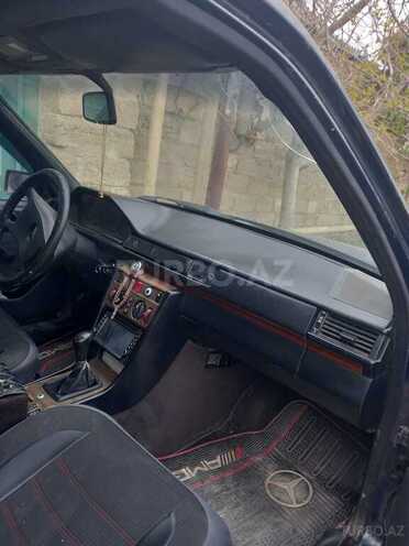Mercedes E 230 1988, 357,000 km - 2.3 л - Bakı