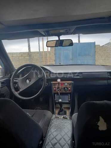 Mercedes E 230 1988, 357,000 km - 2.3 л - Bakı