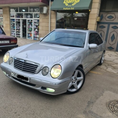 Mercedes E 270 1999, 390,000 km - 2.7 l - Qazax