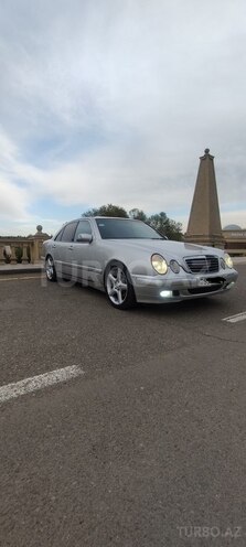 Mercedes E 270 1999, 390,000 km - 2.7 l - Qazax