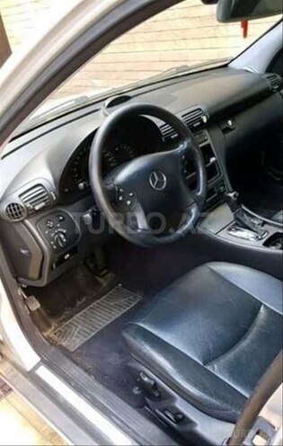 Mercedes C 320 2000, 999,998 km - 3.2 l - Bakı