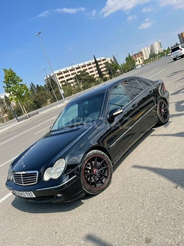 Mercedes C 320 2000, 999,998 km - 3.2 l - Bakı