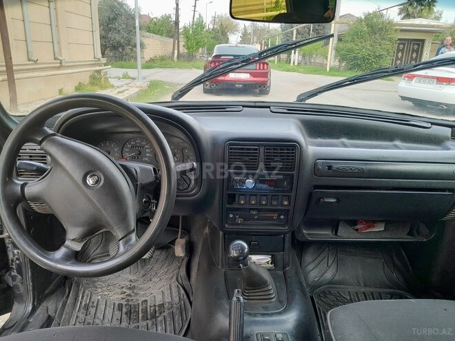 GAZ 31105 2004, 386,000 km - 2.4 l - Bakı