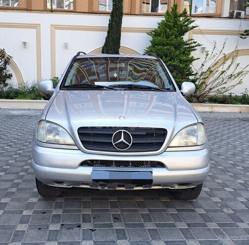 Mercedes ML 270 2000, 308,000 km - 2.7 l - Bakı