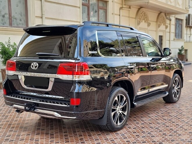Toyota Land Cruiser 2019, 56,000 km - 4.0 l - Bakı