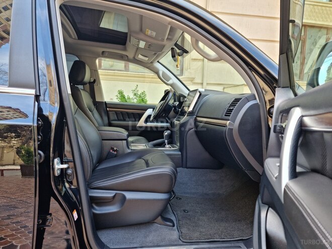 Toyota Land Cruiser 2019, 56,000 km - 4.0 l - Bakı