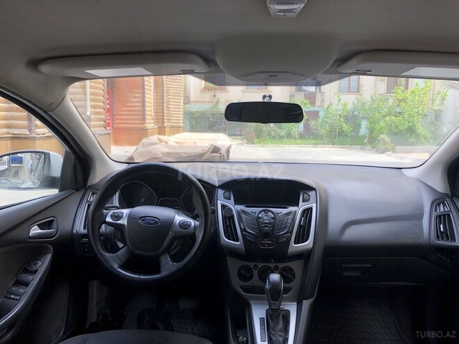 Ford Focus 2013, 211,000 km - 2.0 л - Bakı