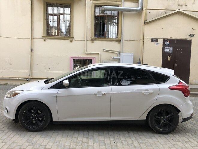 Ford Focus 2013, 211,000 km - 2.0 л - Bakı