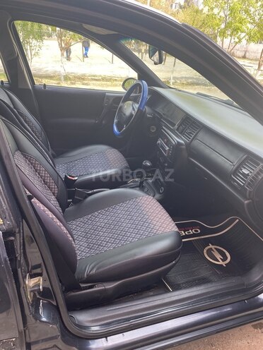 Opel Vectra 1997, 314,500 km - 1.6 l - Sumqayıt