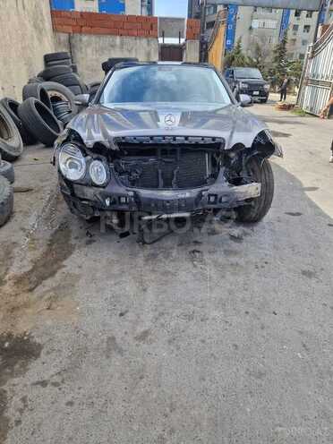 Mercedes E 220 2008, 178,000 km - 2.2 l - Bakı