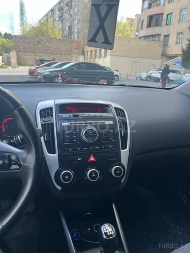Kia Ceed 2009, 292,000 km - 1.6 l - Bakı