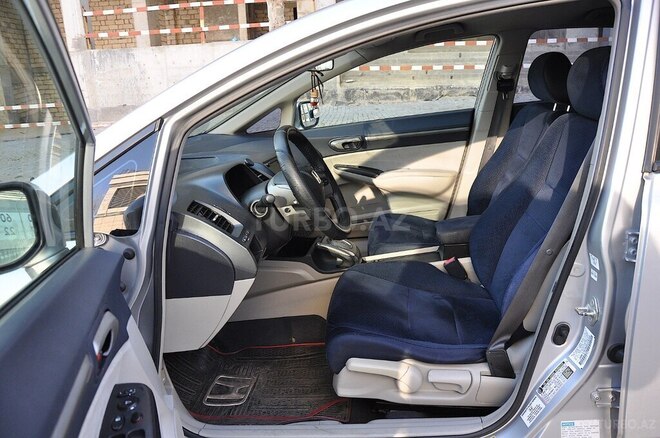 Honda Civic 2008, 228,000 km - 1.3 l - Bakı