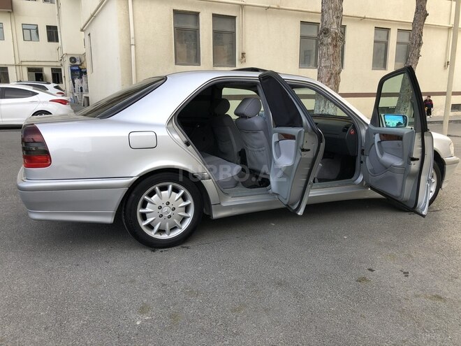Mercedes C 180 1998, 371,782 km - 1.8 l - Bakı