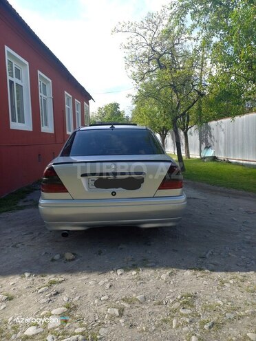 Mercedes C 220 1998, 700,000 km - 2.2 л - Balakən