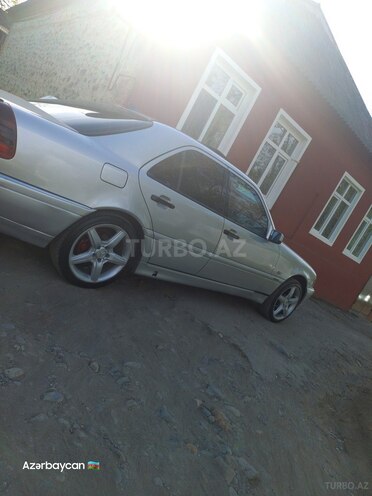 Mercedes C 220 1998, 700,000 km - 2.2 л - Balakən