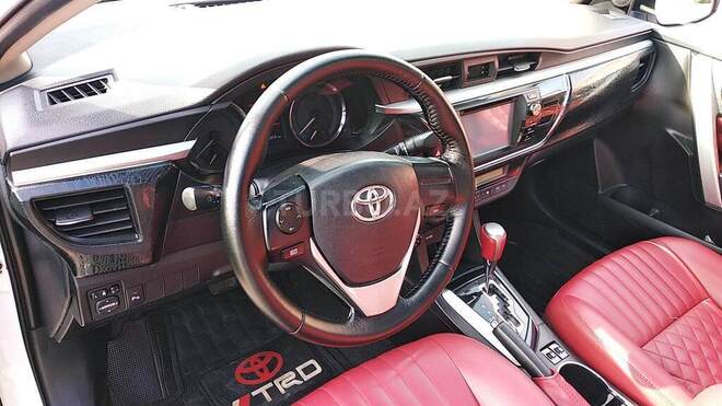 Toyota Corolla 2014, 146,500 km - 2.0 л - Bakı