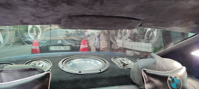 BMW 320 2001, 233,511 km - 2.2 l - Bakı