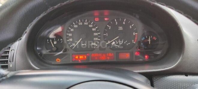 BMW 320 2001, 233,511 km - 2.2 l - Bakı