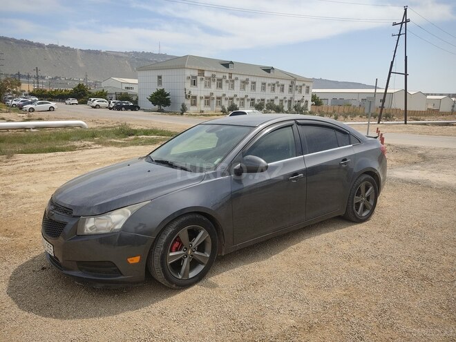 Chevrolet Cruze 2014, 482,803 km - 1.4 л - Bakı