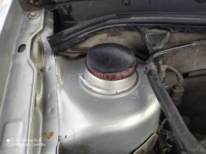 Volkswagen Golf 1998, 127,000 km - 1.6 л - Sumqayıt