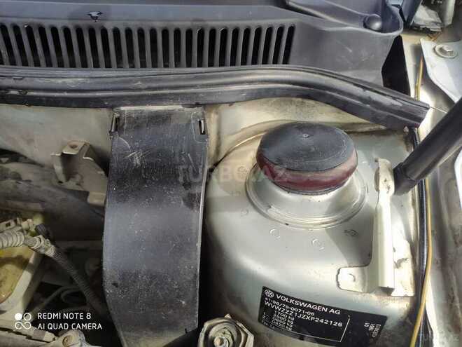 Volkswagen Golf 1998, 127,000 km - 1.6 л - Sumqayıt