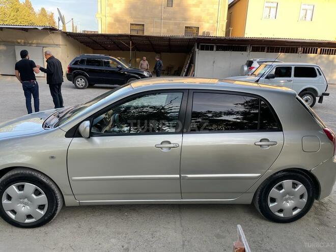 Toyota Corolla 2005, 155,000 km - 1.4 l - Gəncə