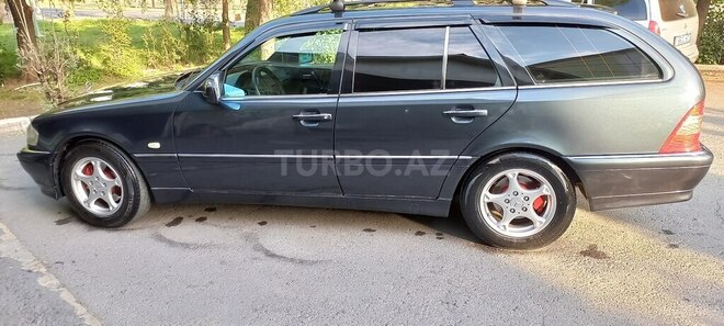 Mercedes C 180 1997, 384,000 km - 1.8 l - Zaqatala