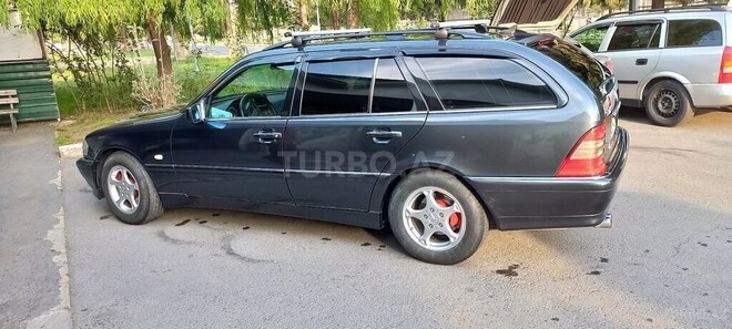 Mercedes C 180 1997, 384,000 km - 1.8 l - Zaqatala