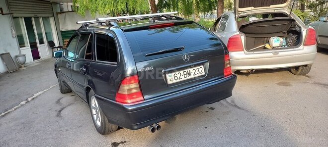 Mercedes C 180 1997, 384,000 km - 1.8 l - Zaqatala