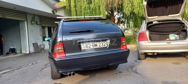 Mercedes C 180 1997, 384,000 km - 1.8 l - Zaqatala