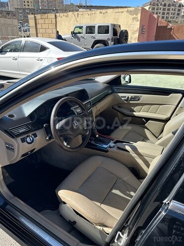 Mercedes E 220 2010, 335,000 km - 2.2 l - Bakı
