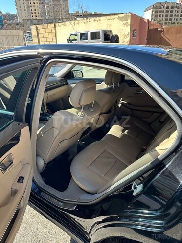 Mercedes E 220 2010, 335,000 km - 2.2 l - Bakı