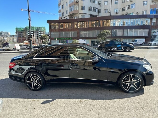 Mercedes E 220 2010, 335,000 km - 2.2 l - Bakı