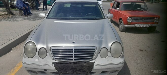 Mercedes E 250 1999, 450,000 km - 2.5 l - Bakı