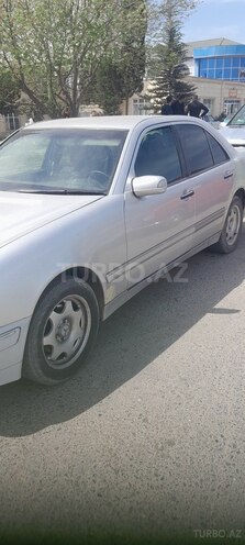 Mercedes E 250 1999, 450,000 km - 2.5 l - Bakı