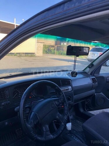 Volkswagen Golf 1994, 250,000 km - 1.8 l - Bakı