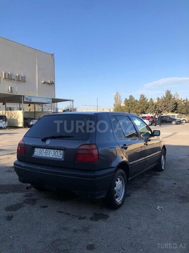 Volkswagen Golf 1994, 250,000 km - 1.8 l - Bakı