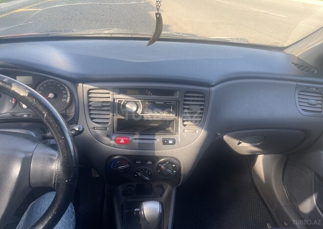 Kia Rio 2008, 280,000 km - 1.4 l - Gəncə
