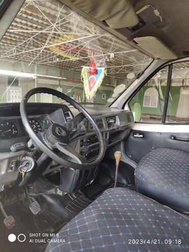GAZ 33021 2001, 18,386 km - 2.4 л - Salyan