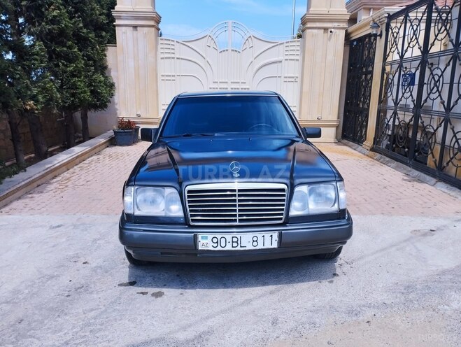 Mercedes E 220 1992, 498,234 km - 2.2 л - Bakı