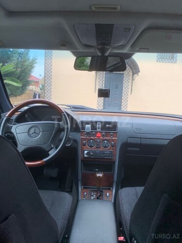 Mercedes C 180 1998, 299,000 km - 1.8 l - Lənkəran