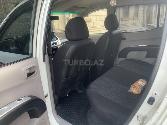 Mitsubishi L200 2015, 190,000 km - 2.5 l - Bakı