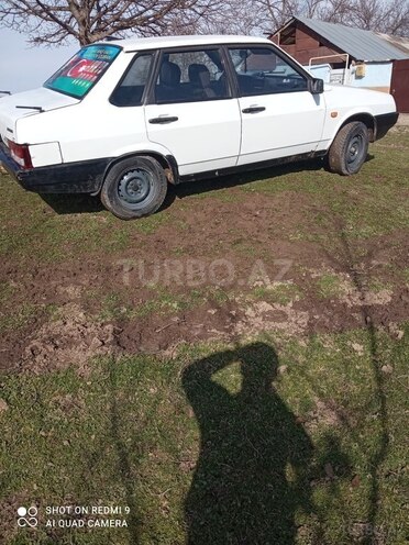 LADA (VAZ) 21099 1993, 350,000 km - 1.5 l - Qusar